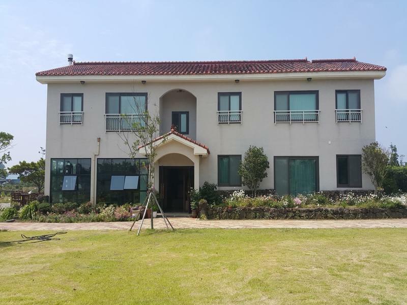 Baghdad House Villa Jeju Exterior photo